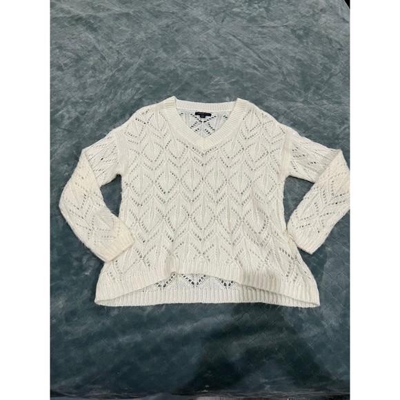NWOT American Eagle Sweater - Picture 1 of 4